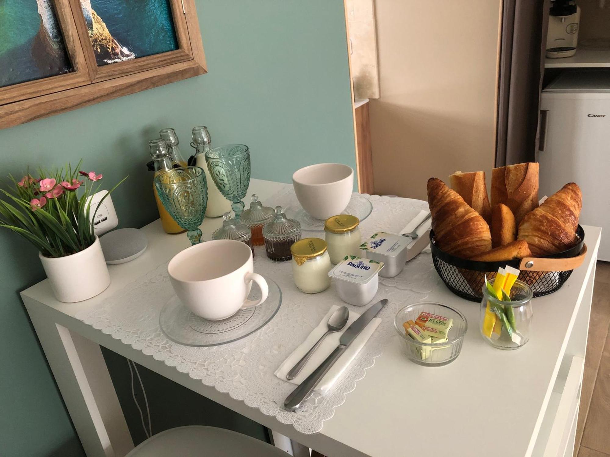 La Carola Bed and Breakfast Bordeaux-Saint-Clair Exteriör bild
